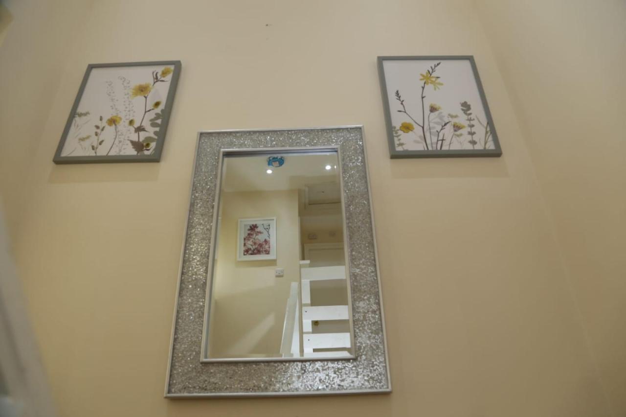A A Guest Rooms Thamesmead Erith Ngoại thất bức ảnh